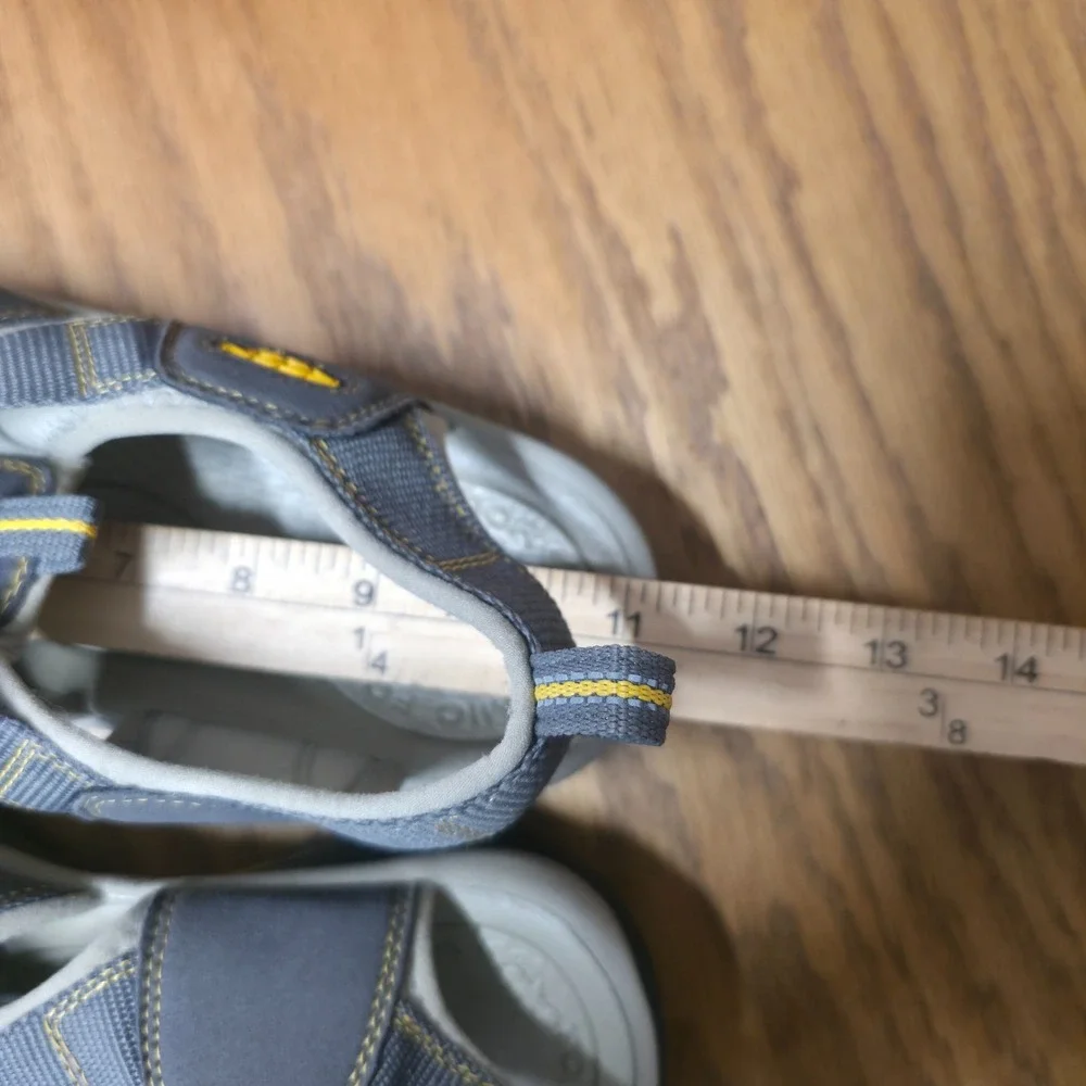 Keen Men's Newport H2 Hiking Sandals Size 10.5